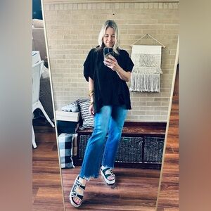 glam Black Short-Sleeve V-Neck Tunic with Button Accents